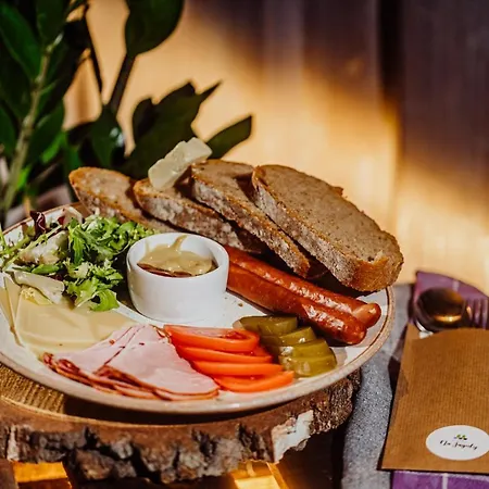 Karkonosz - I Pokoje Linowa 1b 카르파츠